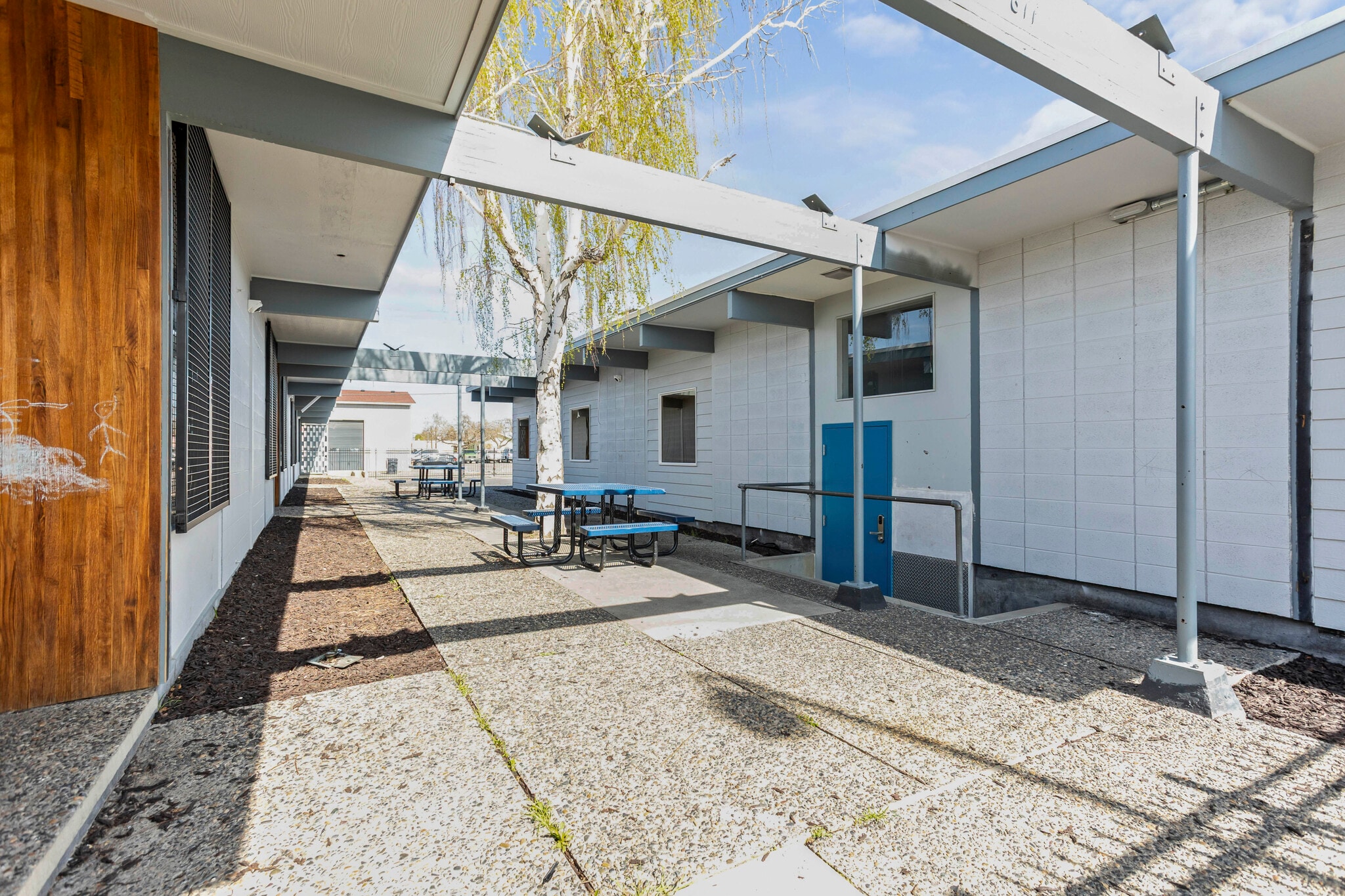 611 W Columbia St, Pasco, WA for sale Building Photo- Image 1 of 31