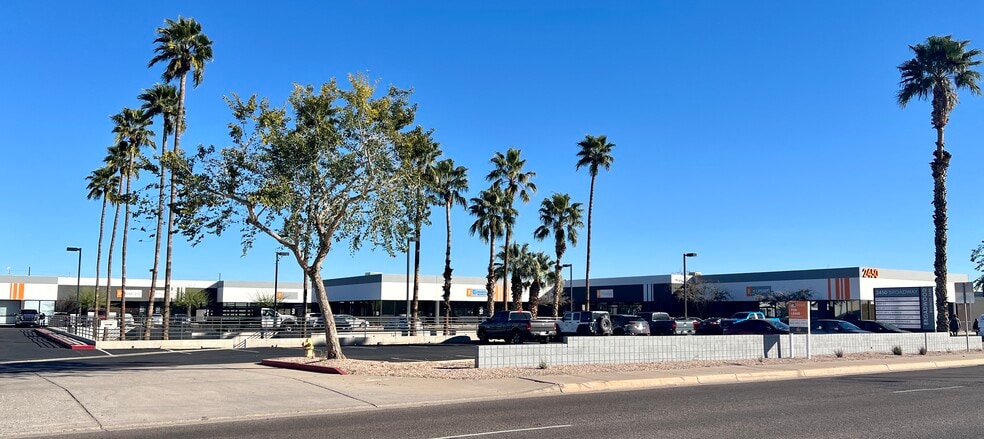 2450 W Broadway Rd, Mesa, AZ for lease - Building Photo - Image 3 of 8