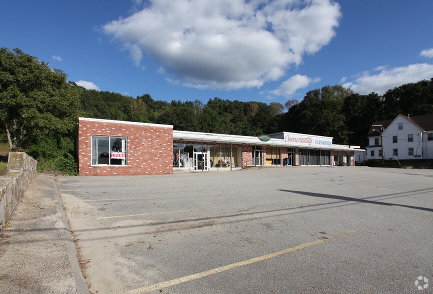 542-548 N Main St, Danielson, CT for lease - Building Photo - Image 2 of 4