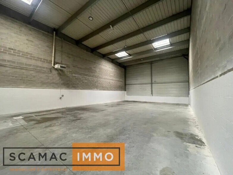 Office in Brétigny-sur-Orge for lease - Interior Photo - Image 1 of 9