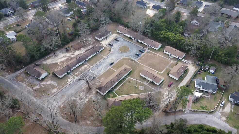 722 Douglas St, Camden, SC for sale - Building Photo - Image 1 of 1