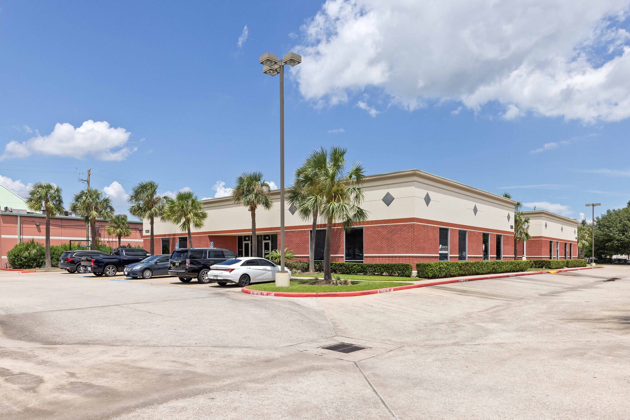 1335 Space Park Dr, Houston, TX for lease Building Photo- Image 1 of 12