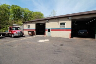 Auto Service Repair Bodyshop Business Buildin - Retail Space