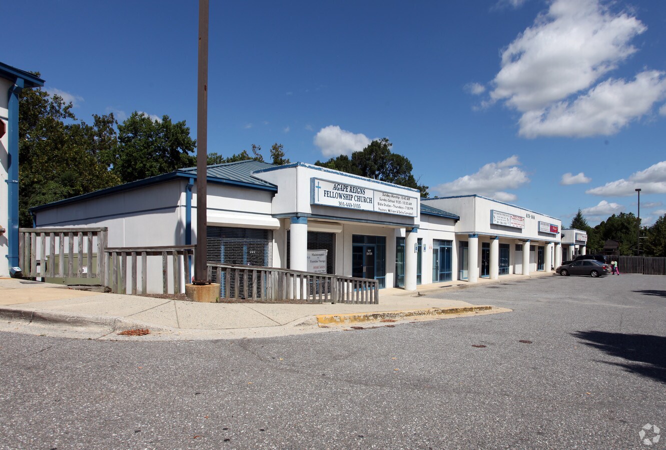 525555 Ritchie Rd, Capitol Heights, MD 20743