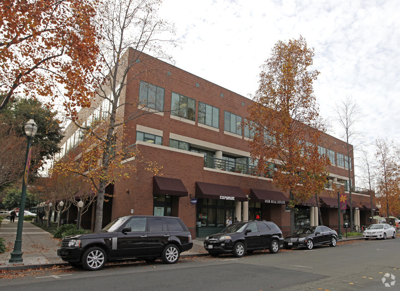 1655 N Main St, Walnut Creek, CA for sale - Building Photo - Image 3 of 7