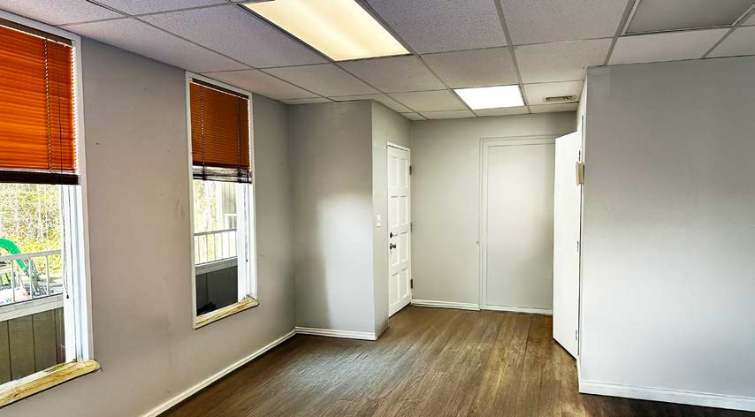 33427 Pacific Hwy S, Federal Way, WA for lease - Building Photo - Image 3 of 4