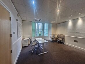 8 Clarendon St, Nottingham for lease Interior Photo- Image 2 of 4