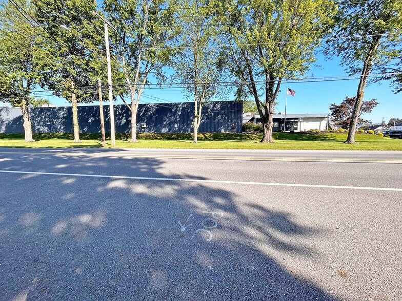 2300 Reach Rd, Williamsport, PA for sale - Building Photo - Image 1 of 1