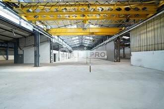 Industrial in Saint-Priest for sale Building Photo- Image 1 of 5