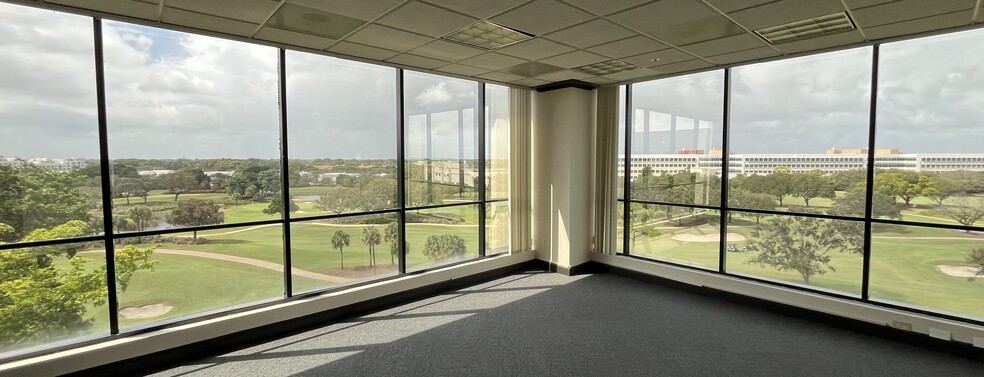 6001 Broken Sound Pky NW, Boca Raton, FL for lease - Building Photo - Image 3 of 10