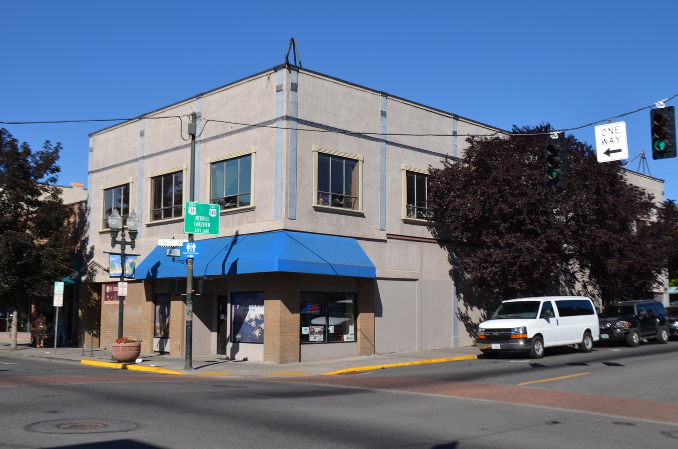 635 Main St, Klamath Falls, OR 97601 Office for Lease