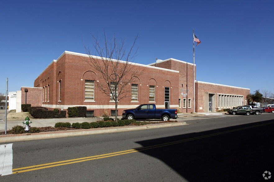 116 E 9th St, Shawnee, OK for sale - Primary Photo - Image 1 of 1