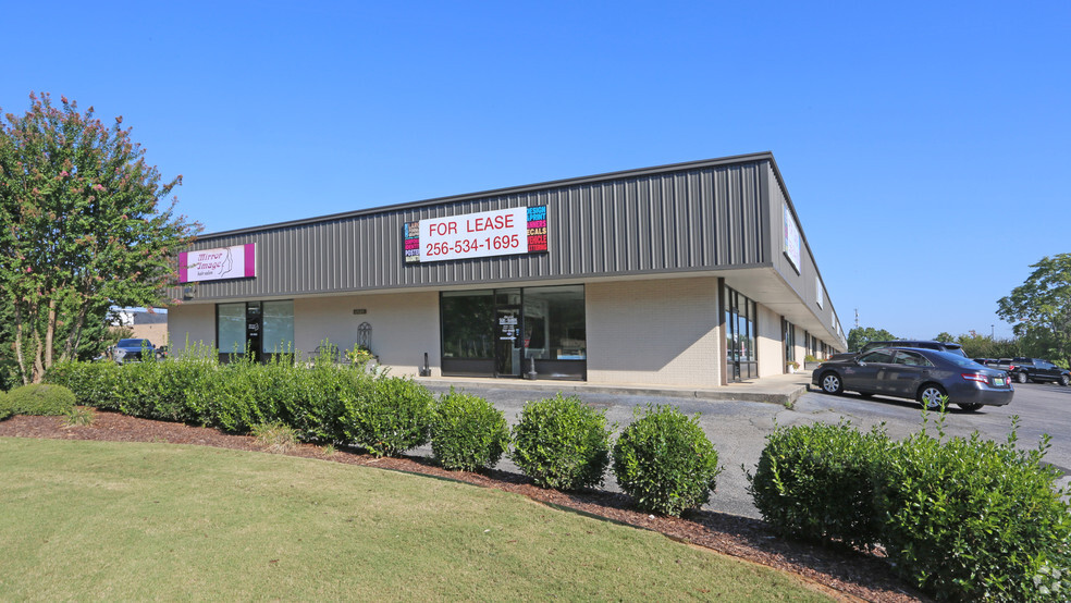 5650 Sanderson St NW, Huntsville, AL for lease - Primary Photo - Image 1 of 4