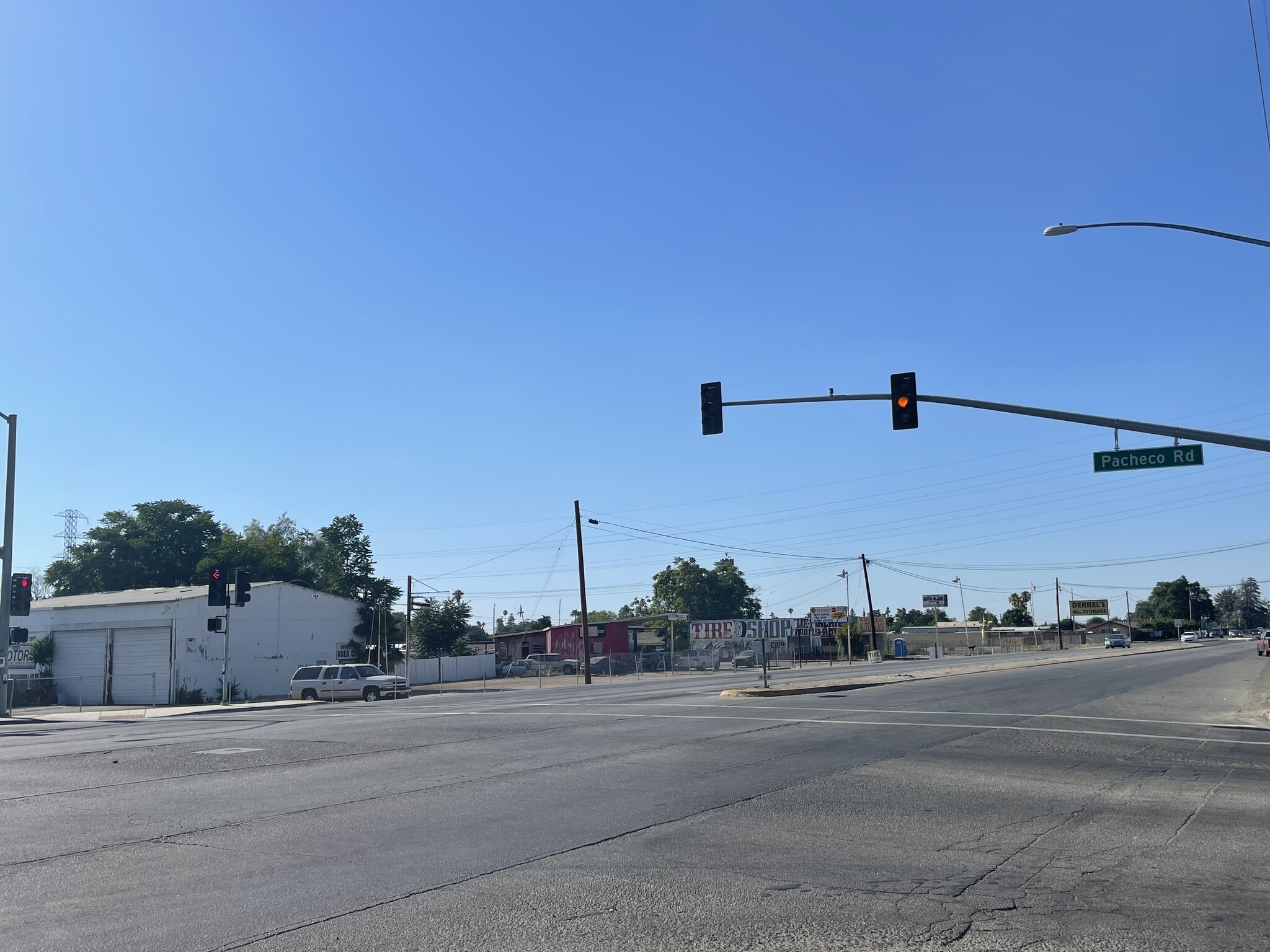 2595 S Union Ave, Bakersfield, CA for sale Primary Photo- Image 1 of 1