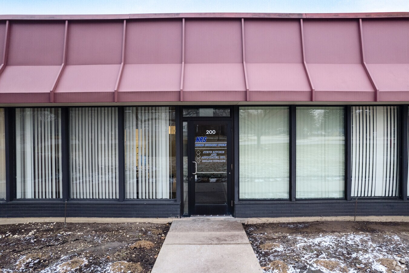 1500 Hicks Rd, Rolling Meadows, IL 60008