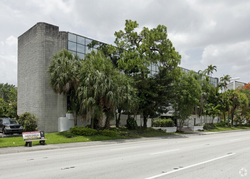 6262 Bird Rd, Miami, FL 33155