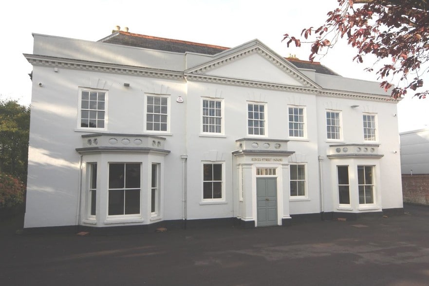 Silver St, Taunton for sale - Primary Photo - Image 1 of 1