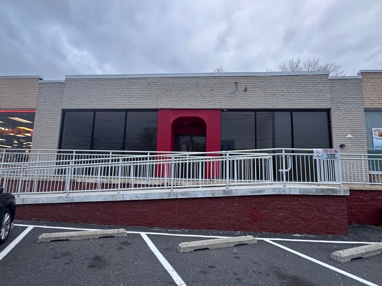 440 W Route 70, Marlton, NJ for lease - Building Photo - Image 2 of 2