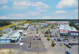 7161 Winterburn Rd, Edmonton, AB for lease Building Photo- Image 1 of 2