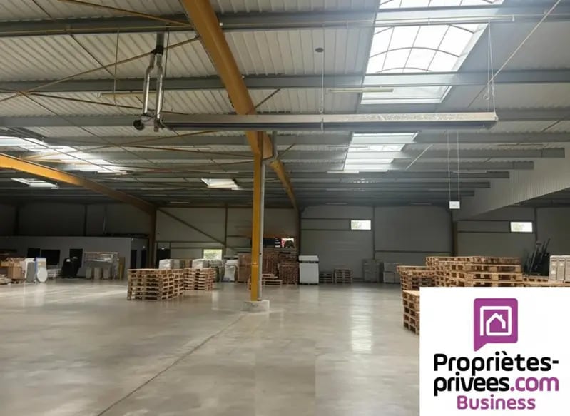 Flex in Colomiers for lease Building Photo- Image 1 of 4