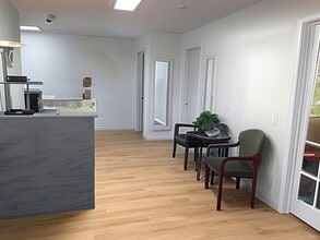 103 E 42nd St, Loveland, CO for lease Interior Photo- Image 2 of 4