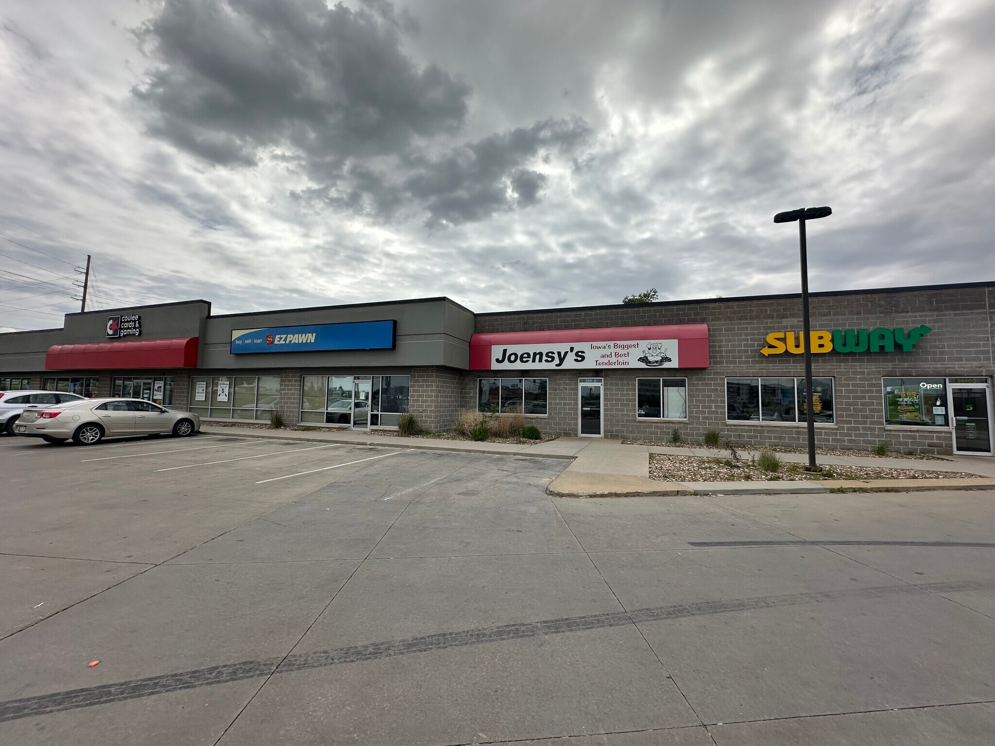 2660 Wiley Blvd SW, Cedar Rapids, IA for lease Building Photo- Image 1 of 4