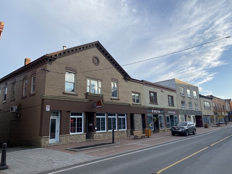 111123 Rue Child, Coaticook, QC J1A 2B2