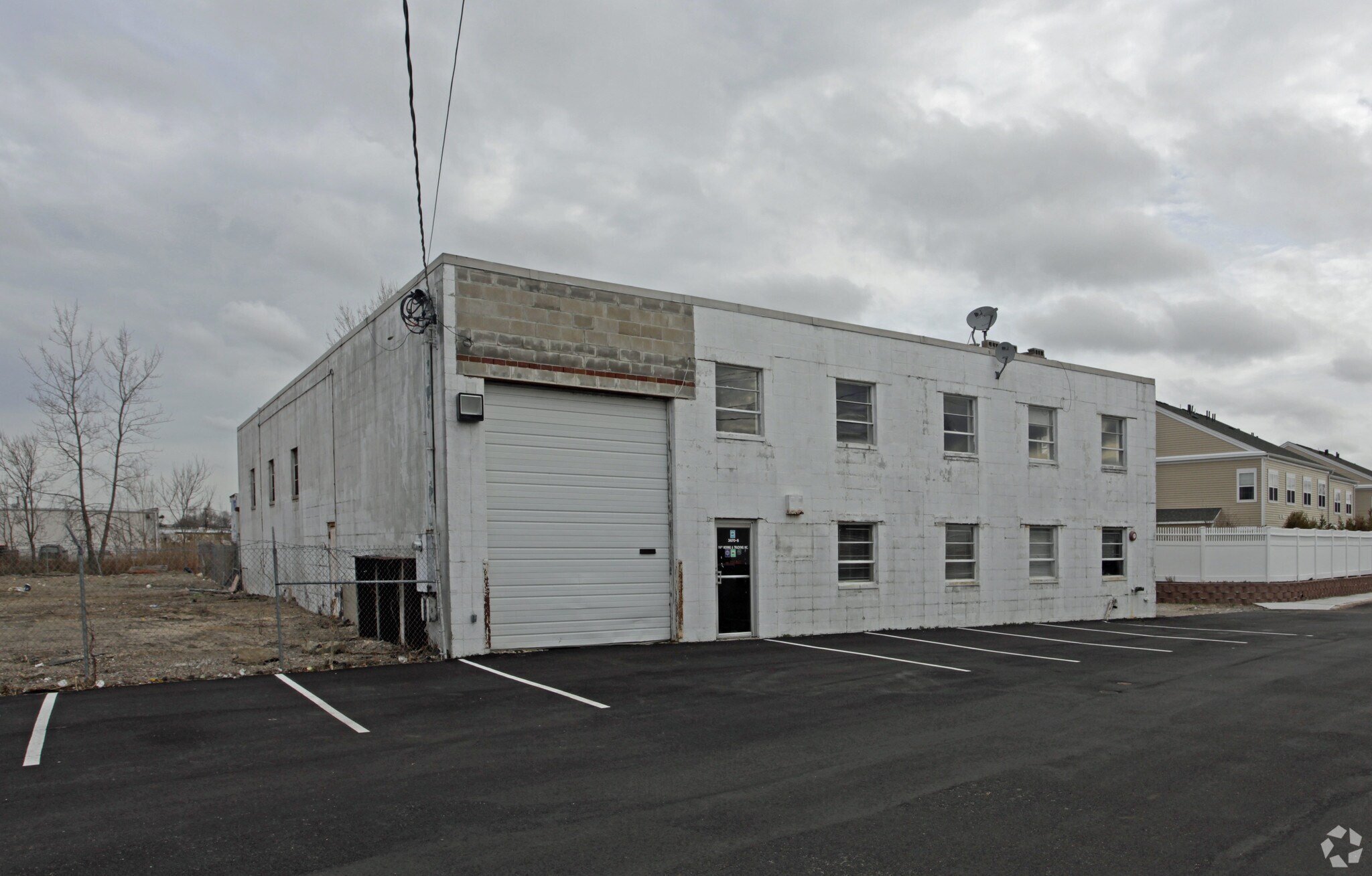 3670-6 W Oceanside Rd, Oceanside, NY for sale Primary Photo- Image 1 of 1