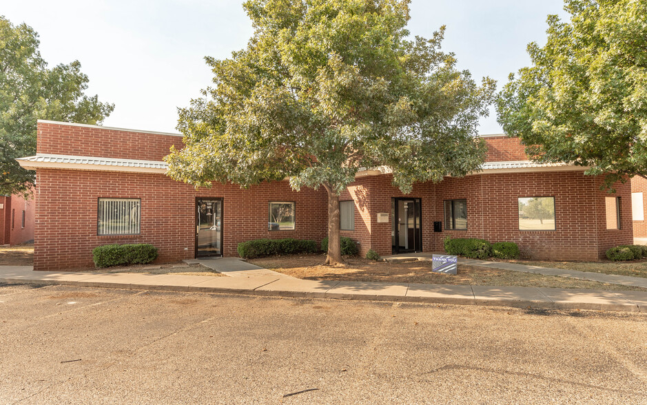 5101 80th St, Lubbock, TX for lease - Building Photo - Image 2 of 5