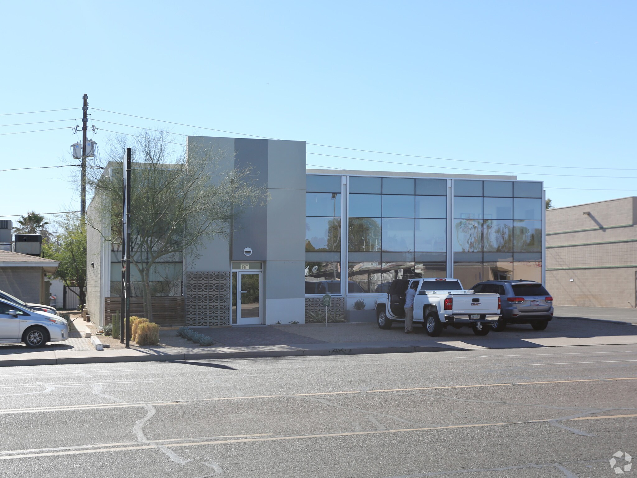 341 E Camelback Rd, Phoenix, AZ for sale Interior Photo- Image 1 of 1