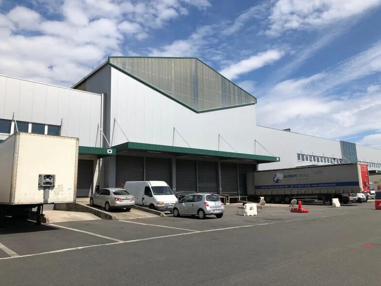 Garonor, Aulnay-sous-Bois for lease - Building Photo - Image 2 of 8