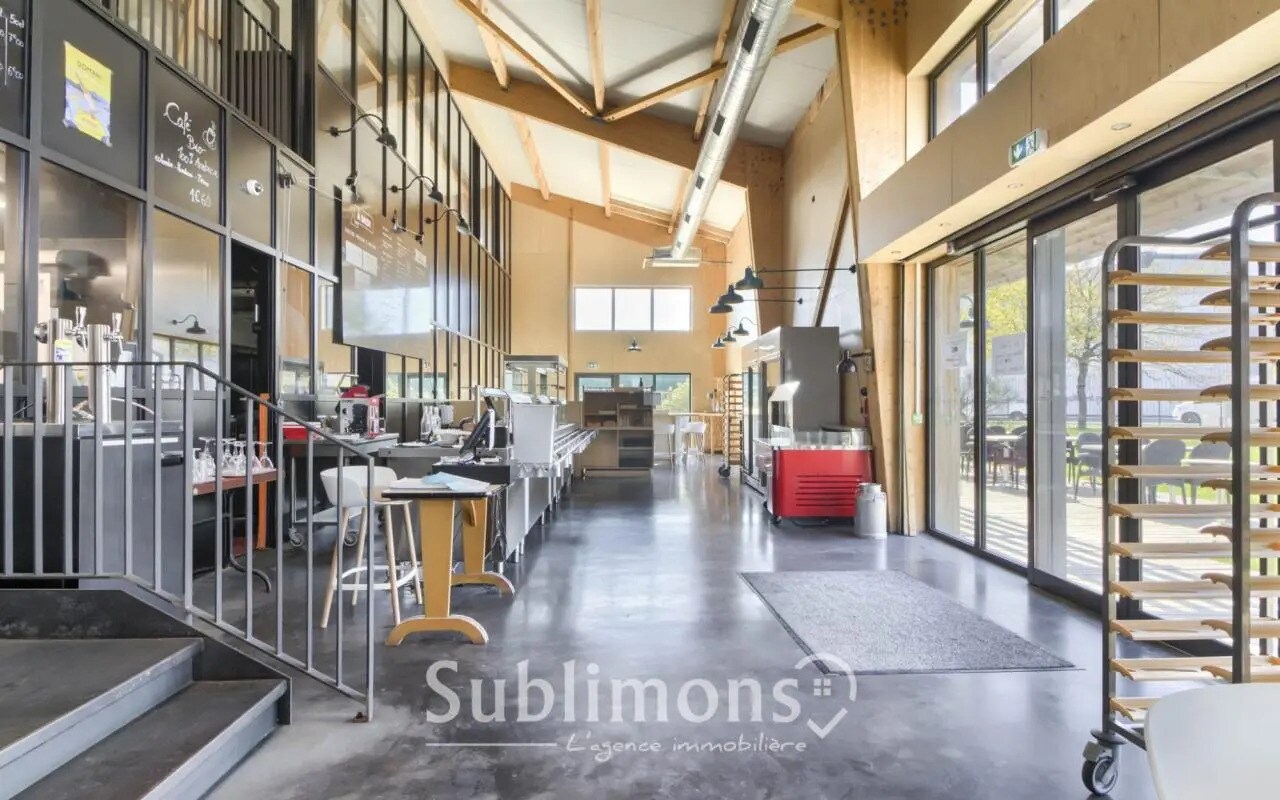 Flex in Herbignac for sale Building Photo- Image 1 of 15