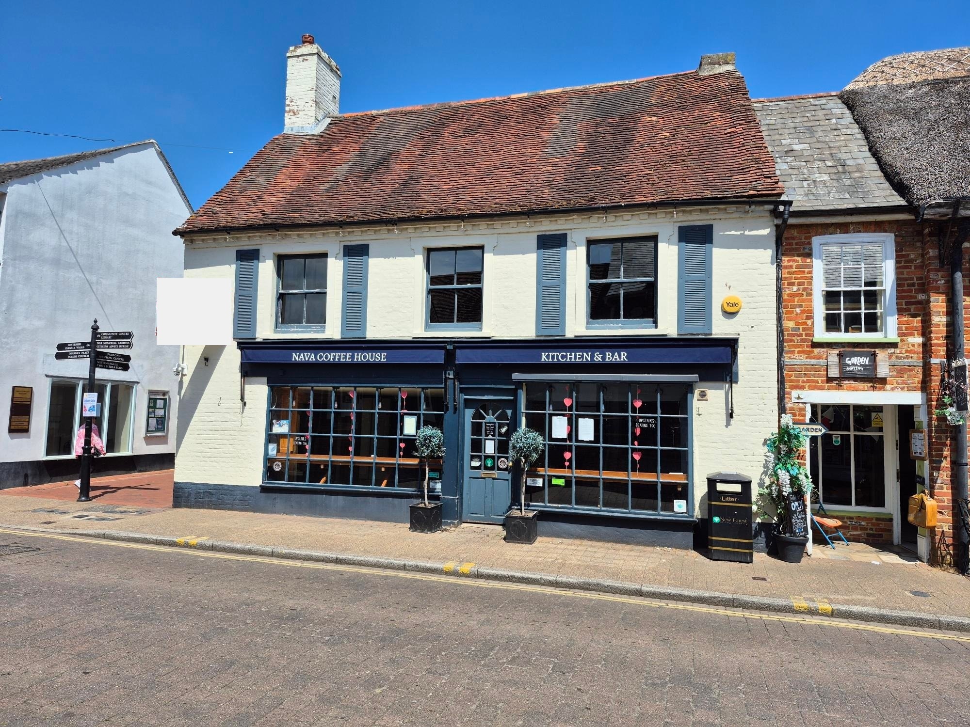 22-24 High St, Ringwood for sale Building Photo- Image 1 of 1