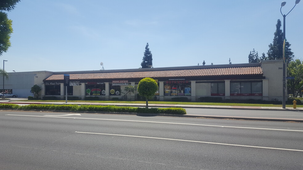 7902-7908 Alondra Blvd, Paramount, CA for lease - Building Photo - Image 1 of 3