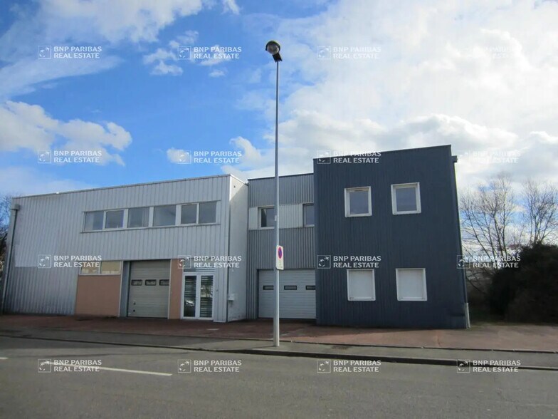 Office in Pulnoy for lease - Building Photo - Image 1 of 20