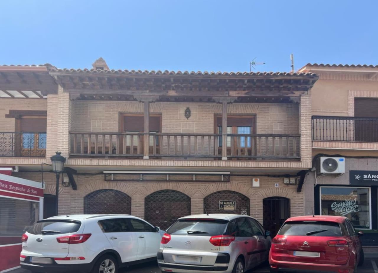 Plaza Aurora Morales, 5, Bargas, Toledo for lease Building Photo- Image 1 of 2