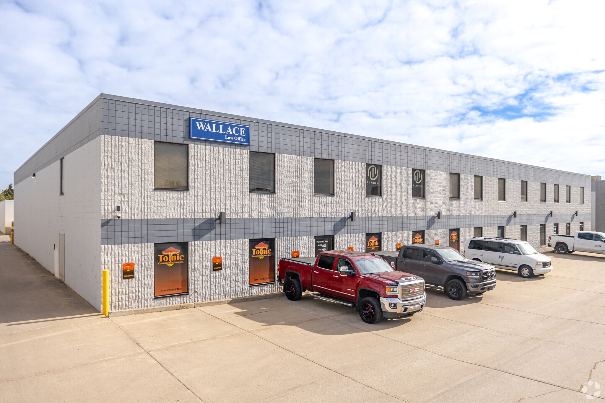 17890 106th Ave NW, Edmonton, AB for lease Primary Photo- Image 1 of 9