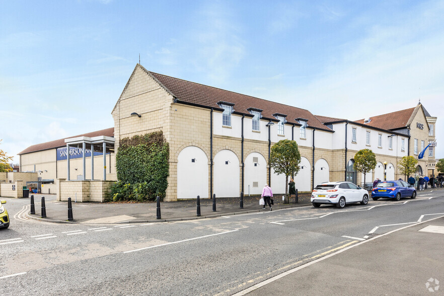Sanderson Arcade, Morpeth for lease - Primary Photo - Image 1 of 13