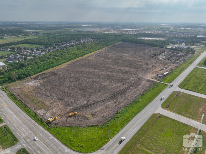 5814 N Highway 146, Baytown, TX for sale - Aerial - Image 2 of 2