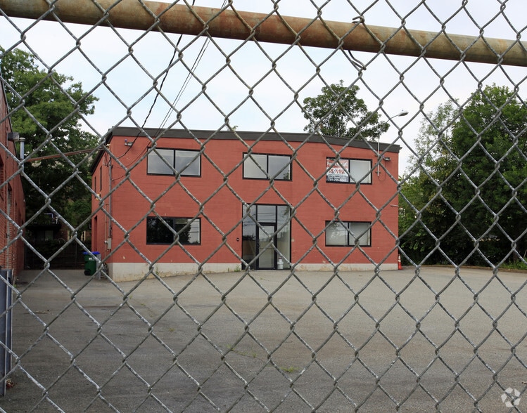 73 Mystic Ave, Medford, MA for sale - Building Photo - Image 3 of 11