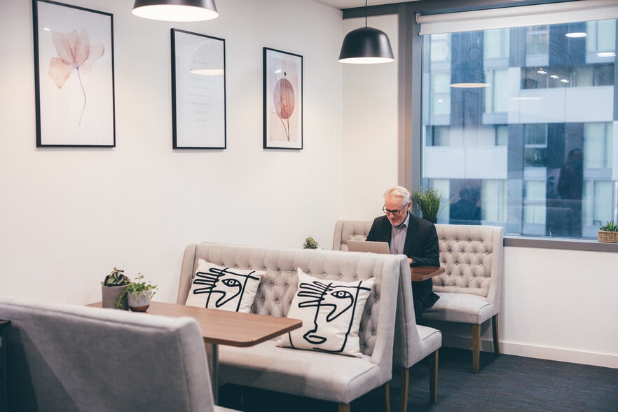 20 Chapel St, Liverpool for lease - Interior Photo - Image 3 of 24