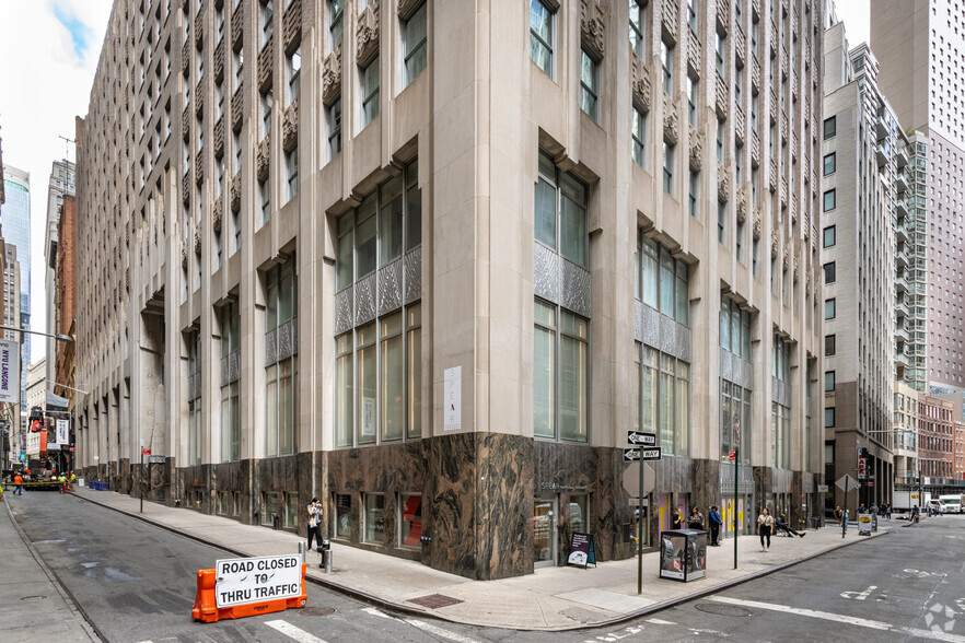 70 Pine St, New York, NY for sale - Building Photo - Image 1 of 1