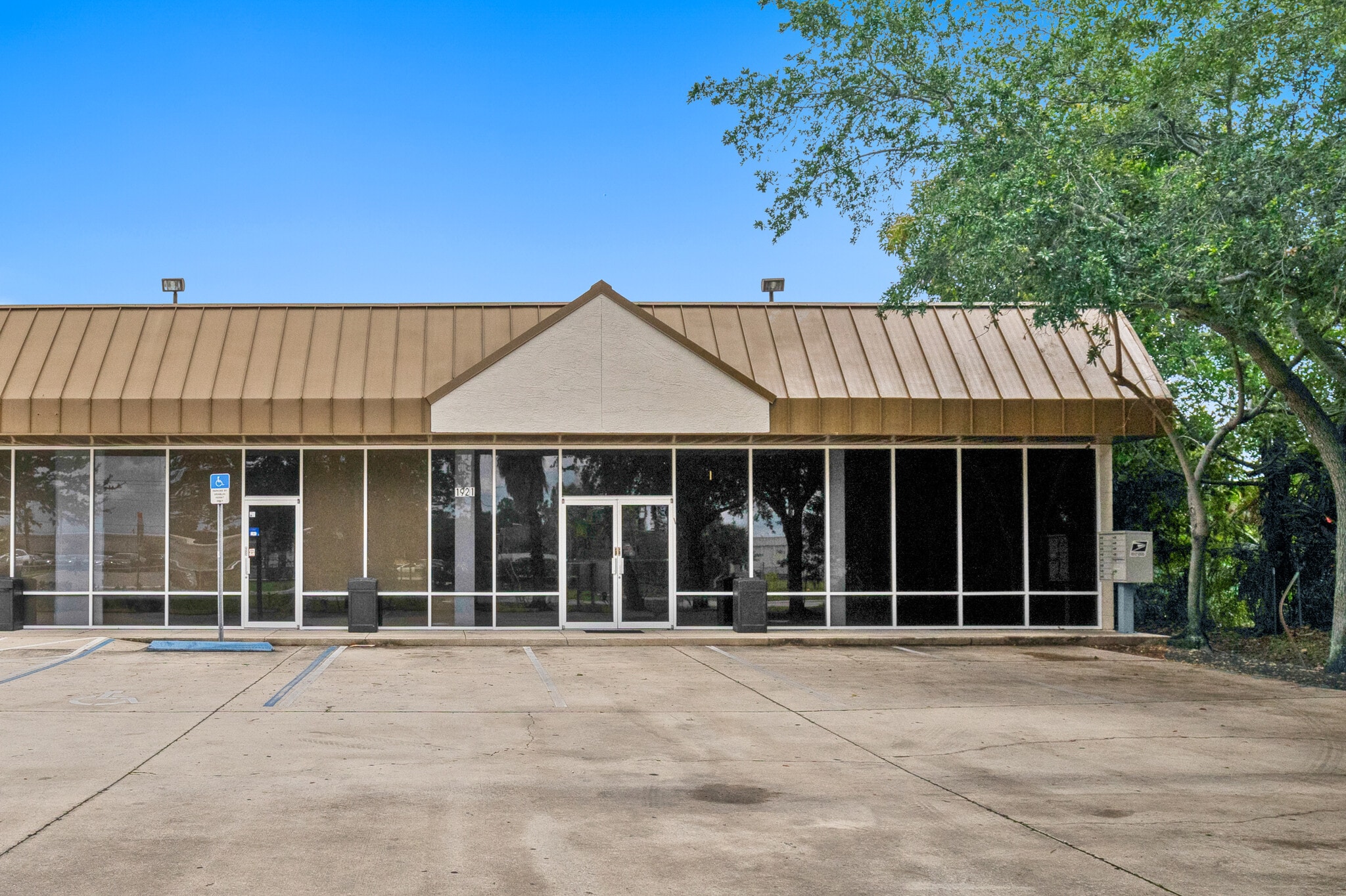 1921 Central Florida Pky, Orlando, FL for sale Building Photo- Image 1 of 1