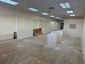 1071-1119 Fort St, Lincoln Park, MI for lease Interior Photo- Image 2 of 4