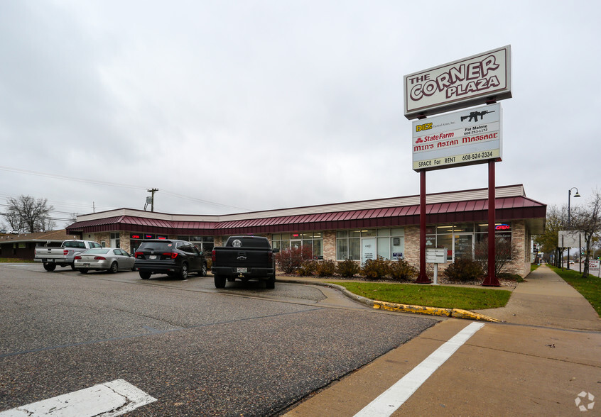 1030 Broadway, Wisconsin Dells, WI for sale - Primary Photo - Image 1 of 1