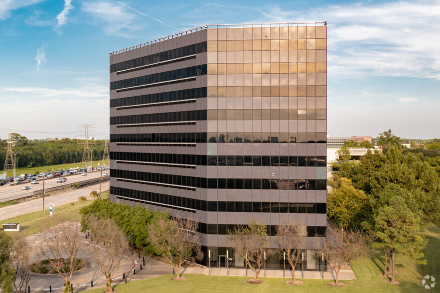 2350 North Belt Tower, Houston, TX for sale - Primary Photo - Image 1 of 9