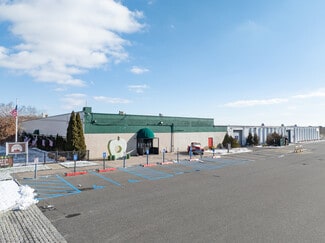 More details for 2711 Sound Ave, Calverton, NY - Industrial for Sale