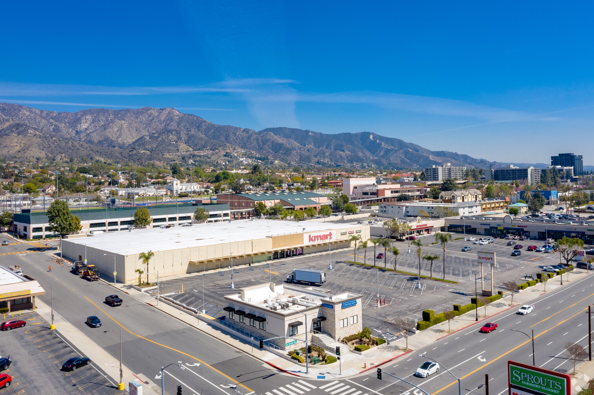 9231000 N San Fernando Blvd, Burbank, CA 91504 Kmart Center