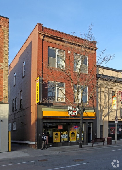 16-18 Simcoe St N, Oshawa, ON for sale - Primary Photo - Image 1 of 1