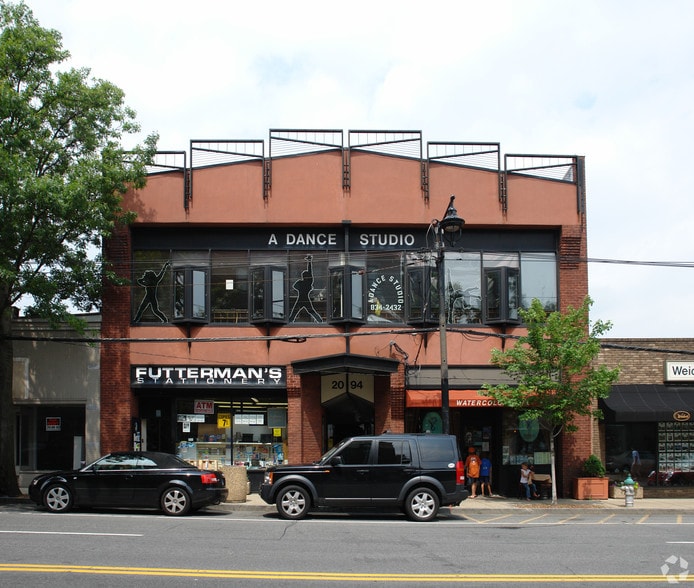 2094 Boston Post Rd, Larchmont, NY for lease - Building Photo - Image 1 of 33
